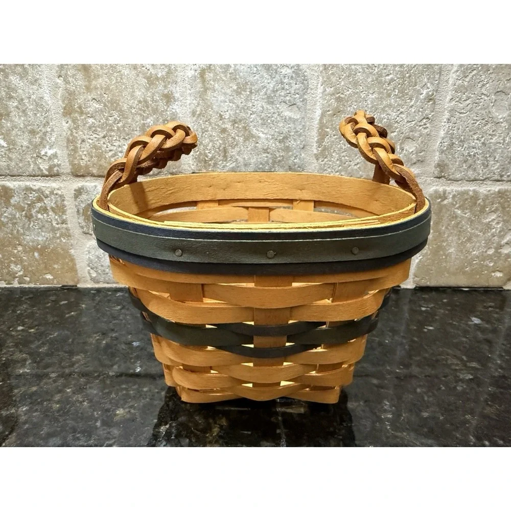 Longaberger Collectors Club Renewal Basket 1999 Fabric & Plastic‎ Liner NEW
